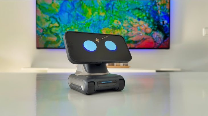 LOOI Robot Review – ChatGPT-Powered Robot with Real Emotions
